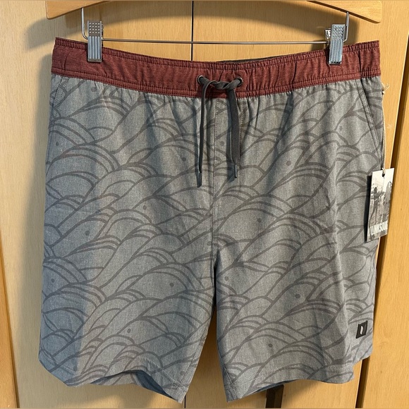 Linksoul Other - LinkSoul Fully-Lined Board Shorts/Swim Trunks - NWT